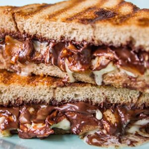 Chocolate Grilled Sandwich